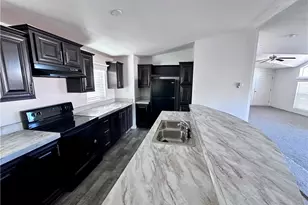 445 Steiger Dr, Bullhead City, AZ 86442 - Photo 7