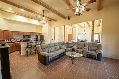 15395 S Clife Road, Yucca, AZ 86438 - Photo 7