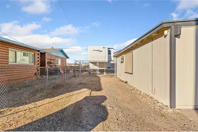 2012 Kingston Drive, Bullhead City, AZ 86442 - Photo 5