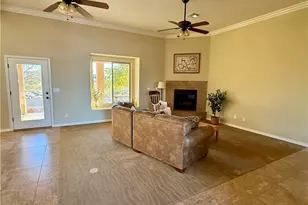 3211 Summit Dr, Kingman, AZ 86401 - Photo 11