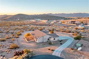 3211 Summit Dr, Kingman, AZ 86401 - Photo 3