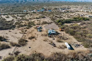 18212 S Hwy 93, Wikieup, AZ 85360 - Photo 15