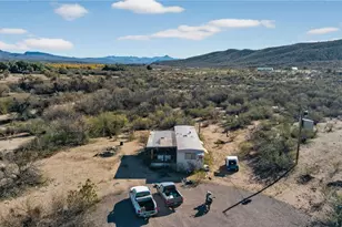 18310 US-93, Wikieup, AZ 85360 - Photo 13