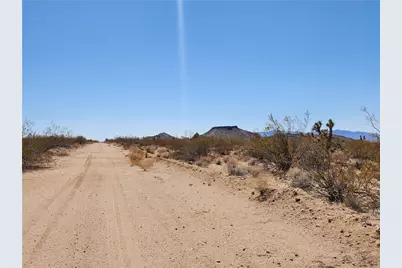 Lot 328 E Oscar Drive #13/10, Yucca, AZ 86438 - Photo 3