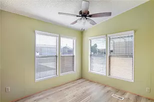 542 Bluewater Dr, Parker, AZ 85344 - Photo 9