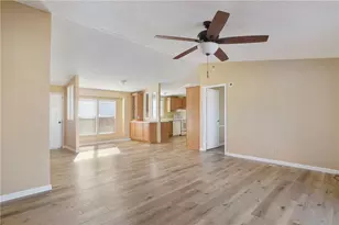 542 Bluewater Dr, Parker, AZ 85344 - Photo 5