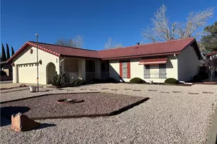 995 Hillcrest Dr, Kingman, AZ 86409 - Photo 11