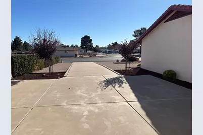 995 Hillcrest Drive, Kingman, AZ 86409 - Photo 13