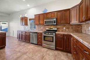 2767 La Paloma Dr, Bullhead City, AZ 86429 - Photo 23