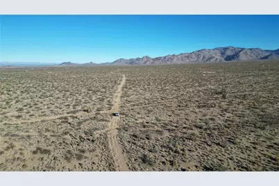 Lot 357 E Adobe Drive #13/6, Yucca, AZ 86438 - Photo 7