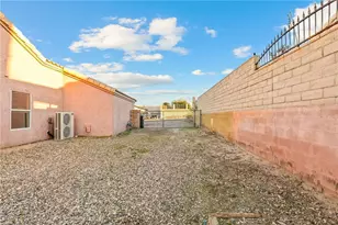 1832 E Calle Agrada Dr, Fort Mohave, AZ 86426 - Photo 37