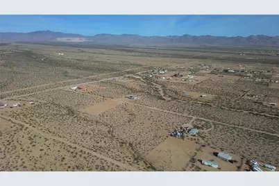 3895 N Hoover Road, Golden Valley, AZ 86413 - Photo 19