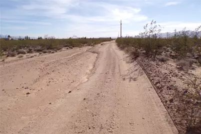 3895 N Hoover Road, Golden Valley, AZ 86413 - Photo 21