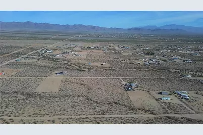 3895 N Hoover Road, Golden Valley, AZ 86413 - Photo 17