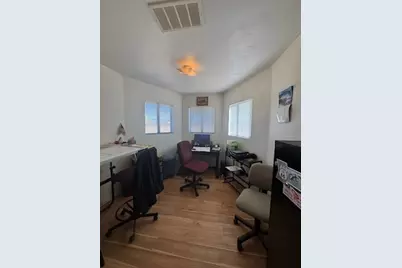 16297 S Shep Lane, Yucca, AZ 86438 - Photo 17