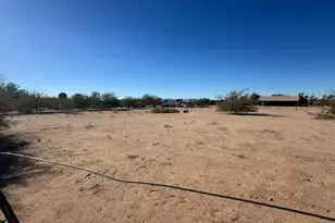 16297 S Shep Ln, Yucca, AZ 86438 - Photo 43