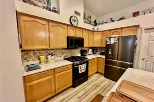 1780 E Bear Creek Way, Fort Mohave, AZ 86426 - Photo 9