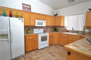 3744 Rawhide Dr, Bullhead City, AZ 86442 - Photo 5