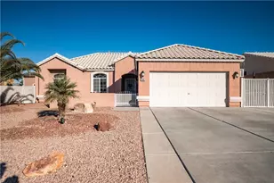 1585 Pettibone Dr, Bullhead City, AZ 86442 - Photo 1