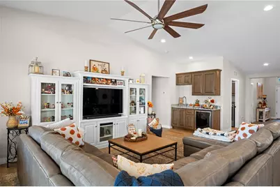 3418 Saddleback Drive, Lake Havasu City, AZ 86406 - Photo 11