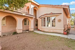 2092 E Desert Lakes Dr, Fort Mohave, AZ 86426 - Photo 5