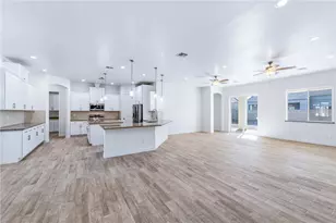 1928 Via Borgata, Fort Mohave, AZ 86426 - Photo 7