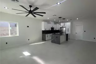 949 Harbor Dr, Bullhead City, AZ 86442 - Photo 9