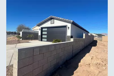 949 Harbor Drive, Bullhead City, AZ 86442 - Photo 3