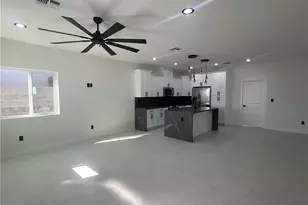 949 Harbor Dr, Bullhead City, AZ 86442 - Photo 9