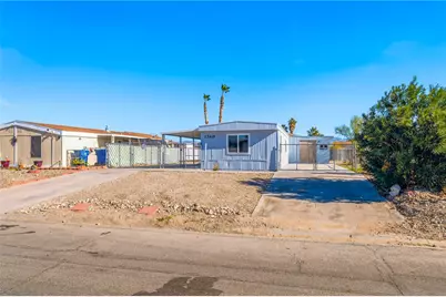 1740 Bluebonnet Boulevard, Bullhead City, AZ 86442 - Photo 3