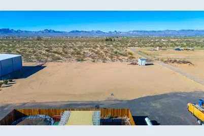 429 S Lochiel Road, Golden Valley, AZ 86413 - Photo 57