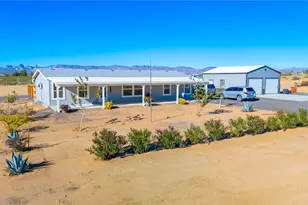 429 S Lochiel Rd, Golden Valley, AZ 86413 - Photo 51