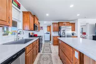 429 S Lochiel Rd, Golden Valley, AZ 86413 - Photo 19