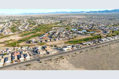 1821 E Lipan Boulevard, Fort Mohave, AZ 86426 - Photo 11