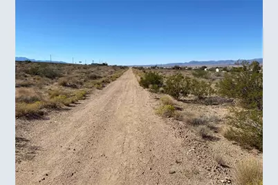 9386 N Bridlebit Avenue #5, Kingman, AZ 86401 - Photo 3