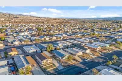 665 Holly Street, Bullhead City, AZ 86442 - Photo 43