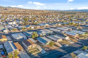 665 Holly St, Bullhead City, AZ 86442 - Photo 43