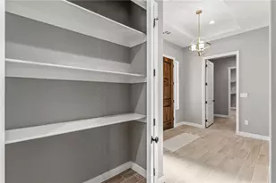 2345 Raven Ct, Bullhead City, AZ 86442 - Photo 17