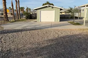 1001 Holly St, Bullhead City, AZ 86442 - Photo 27