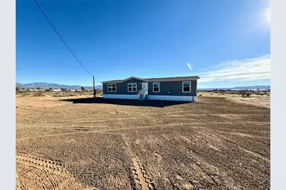 5614 W Newgard Dr., Golden Valley, AZ 86413 - Photo 5