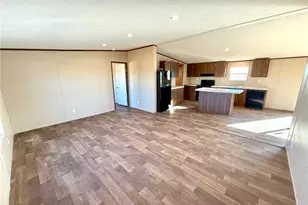 5614 W Newgard Dr, Golden Valley, AZ 86413 - Photo 7