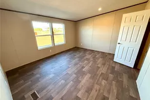 5614 W Newgard Dr, Golden Valley, AZ 86413 - Photo 31