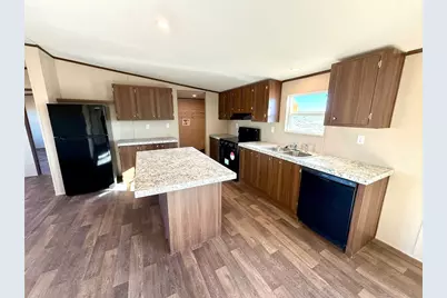 5614 W Newgard Dr., Golden Valley, AZ 86413 - Photo 11