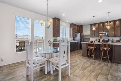 8248 N Teddy Roosevelt Road, Golden Valley, AZ 86413 - Photo 17