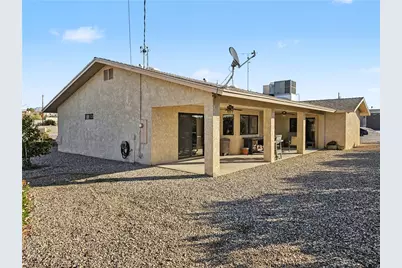 569 N Acoma Boulevard, Lake Havasu, AZ 86403 - Photo 5