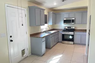 365 Meander Dr, Bullhead City, AZ 86442 - Photo 5