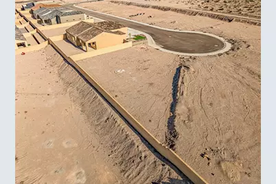 975 Athens Court, Bullhead City, AZ 86429 - Photo 9