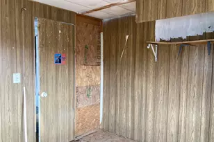 6112 W Gladys Dr, Golden Valley, AZ 86413 - Photo 23