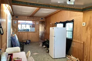 6112 Gladys Dr, Golden Valley, AZ 86413 - Photo 9