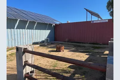 20810 S Cheyenne Road, Yucca, AZ 86438 - Photo 19